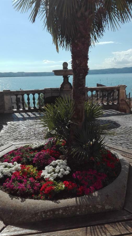 La Torretta Del Lago Ангвиллара-Сабация Экстерьер фото